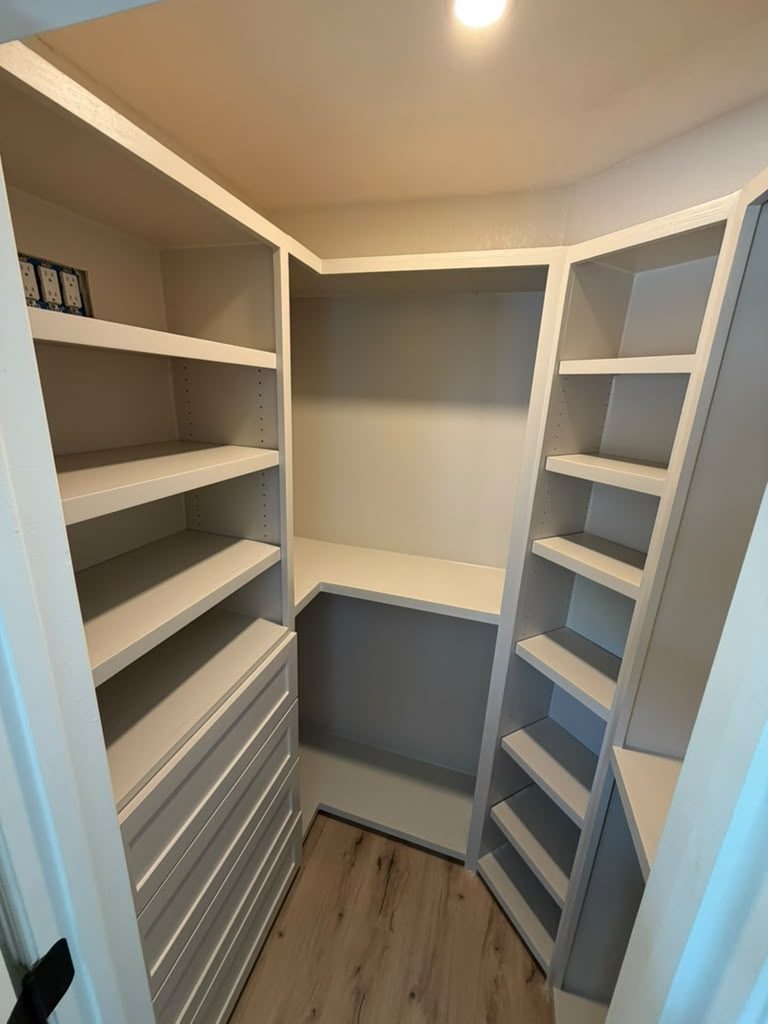 Custom closet paint